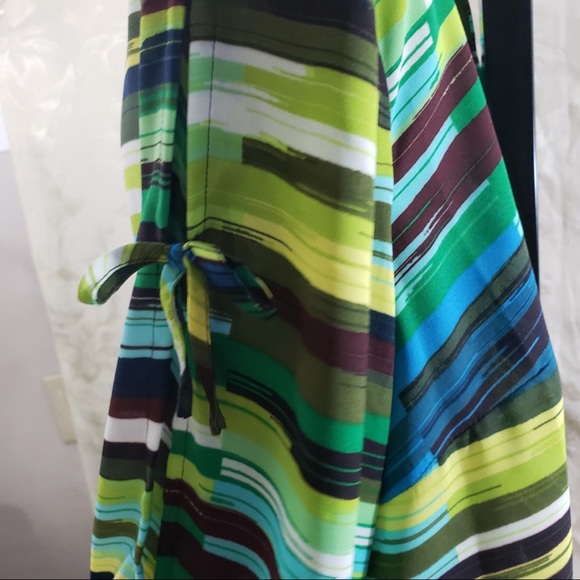 Investments Petite Blouse - Picture 4 of 5